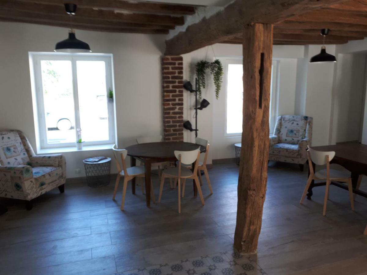Le Logis De Chaumont Hotell Eksteriør bilde